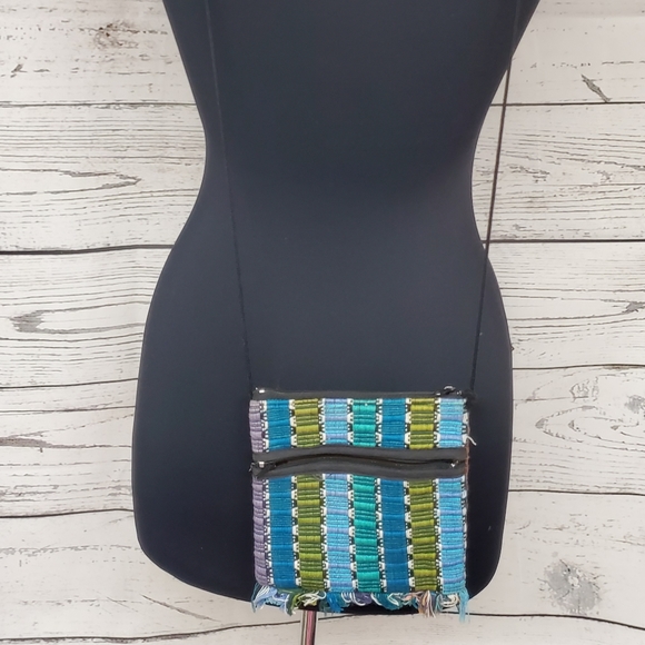 Baha Style Cross Body Small Bag Purse Zipper - Picture 1 of 5